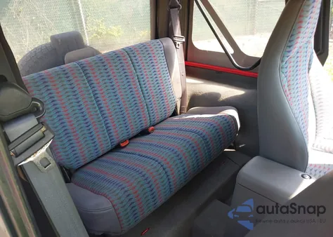 1997 Jeep Wrangler Sport из США, поврежденный, VIN 1J4FY19S3VP425119